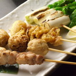 西遊記 - 島根から蒲田まで。毎日丁寧に串打ちした新鮮オリジナルブランド鶏肉。