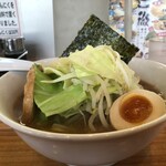 北海道らーめん小林屋 - ニンニク醤油ラーメン野菜大盛り