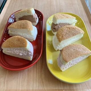 カフェ&バー .パンケーキ グラム プレミアム_1