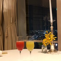 ラ・フェット ひらまつ - フルーツカクテルと夜景