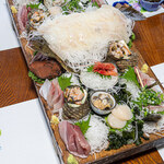 磯料理 一吉 - 刺身盛り合わせ