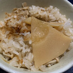 Tsukasaya - 下茹でをしてから、筍ご飯に…。おこげもできました♡