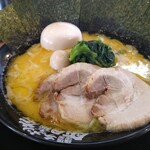 家系ラーメン 町田商店 - MAXラーメン塩