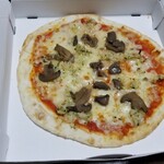 サイゼリヤ - 野菜ときのこのピザ(350円)