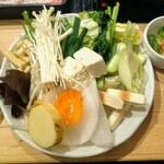 旬菜しゃぶ重 - ランチ食べ放題の野菜