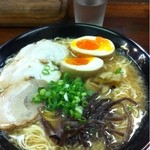 Wakura - ラーメン1.5玉