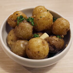 トンテキ食堂8 - コロコロポテト(ハーフ350円)