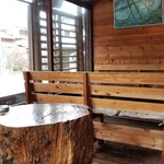 Bronco - 店內氛圍