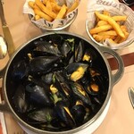 RESTAURANT LEON DE BRUXELLES - 