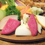 ラ プランシュ - スーパー贅沢ワンプレートのバーニャカウダーの野菜