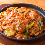 韓国料理居酒屋 土房 - 豚肉野菜炒め