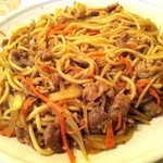 スリランカ料理 ラサハラ - 軽くカレー味がついています。