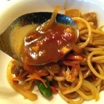 スリランカ料理 ラサハラ - つけ麺の様に食べてもOK、かけてもOK