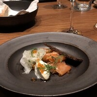 ザ タヴァン グリル＆ラウンジ - 