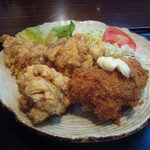 キッチントーキョー - 日替ランチ(鶏唐揚、白身魚フライ、野菜サラダ)