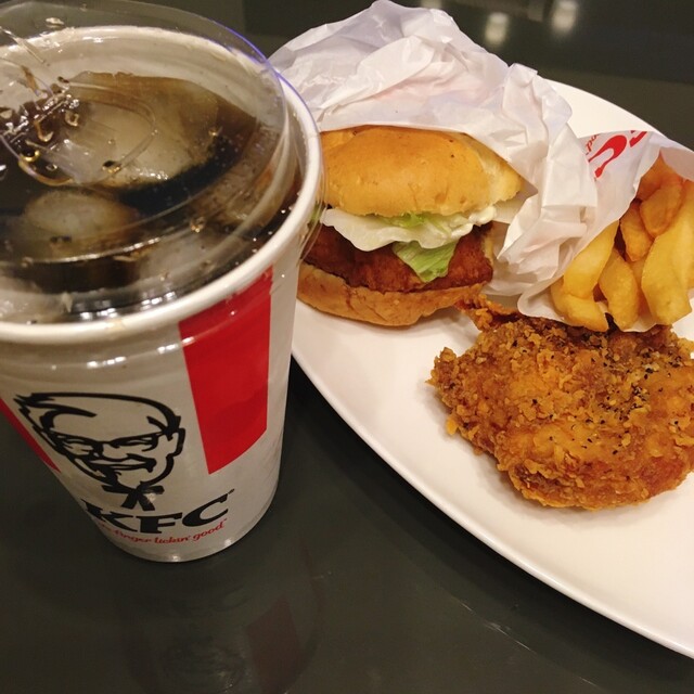 ケンタッキーフライドチキン 高田馬場店 高田馬場 レストラン その他 食べログ ケンタッキーフライドチキン 高田馬場店 高田馬場 レストラン その他 食べログ