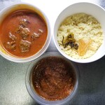 SPICY CURRY 魯珈 - ラムカレーとチキンカレー