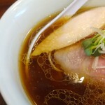 中華そば しば田 - スープ
