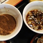 久兵衛屋 - ツケダレに薬味いれました