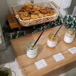 グロッサリーコート セルフィユ - 店内の雰囲気