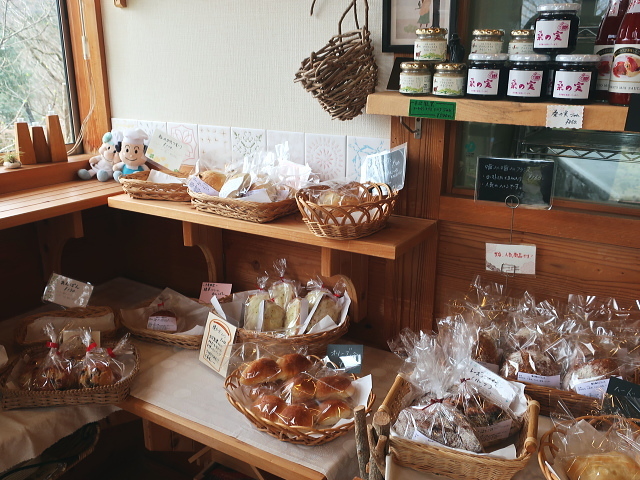 杜のパン屋 日登 パン 食べログ