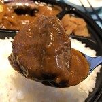 銀座 古川 - 大きな肉、これが5-6コ