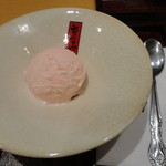 キムカツ - さくらアイス