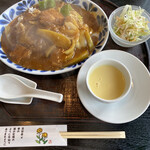 菜の花  - 豚角煮と野菜の香港カレー