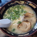 麺屋・千寿 - 「ラーメン」５００円 ｼﾝﾌﾟﾙな味の構成だが、それだけで勝負できる説得力がある