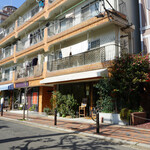 ラヴニュー - 外観