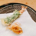 Tempura Kamon - 車海老の大葉巻