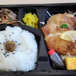 柏屋酒店 - ２日目：鳥照り焼き弁当