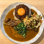 吉田カレー  - ミックス甘口多め並・豚・アチャール