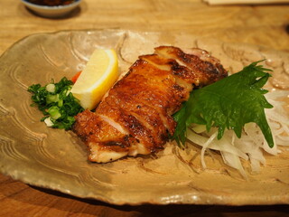 炭火焼鳥 きち蔵 - 名古屋コーチン ももたたき