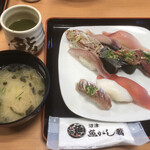 Numadu Uogashi Zushi Nagare Zushi - 