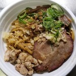 ラーメン巌哲 - マルチョウまぜそば（テイクアウト）