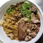 ラーメン巌哲 - マルチョウまぜそば（テイクアウト）