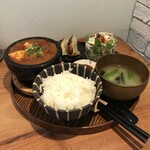 アチュン - 