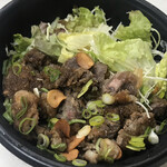 グリル家 Kutta - やわらかステーキ丼　¥1,100