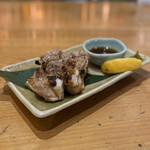 Sumiyaki Izakaya Tantan - 鳥もも肉の炭火焼き