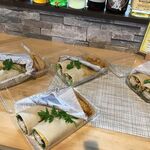 ビストロ セレニテ - 蕎麦粉のサラダクレープ　580円　テイクアウト価格