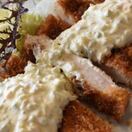 ビストロ セレニテ - 盛りつけ例　セレニテ風チキン南蛮　680円　テイクアウト価格