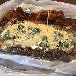 ビストロ セレニテ - 盛りつけ例　セレニテ風チキン南蛮　680円　テイクアウト価格