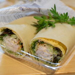 ビストロ セレニテ - 蕎麦粉のサラダクレープ　580円　テイクアウト価格