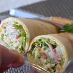 ビストロ セレニテ - 蕎麦粉のサラダクレープ　580円　テイクアウト価格