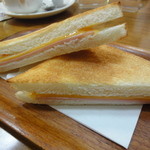 カリーナ - ハムチーズ（焼き）