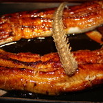 石橋うなぎ店 - うなぎ定食 ¥3600 アップ 骨のからあげ1本付