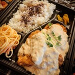 Jidori Sumibiyaki Tori No Kago - 自家製チキン南蛮弁当