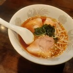 Jiyuu hachi bantei - 半チャーシュー麺(20-04)