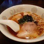 十八番亭 - 半チャーシュー麺(20-04)